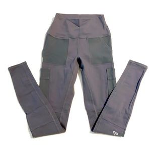Alo Yoga Cargo Legging Anthracite
